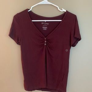 American Eagle tshirt